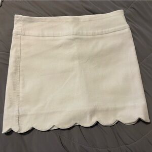 Scalloped Edge White skirt
